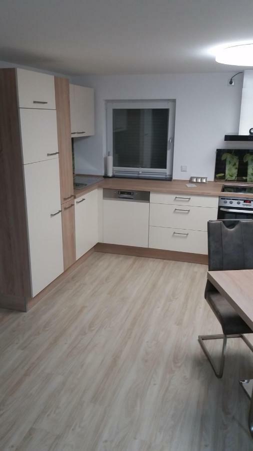 Ferienwohnung Sandra Hockenheim Exteriör bild