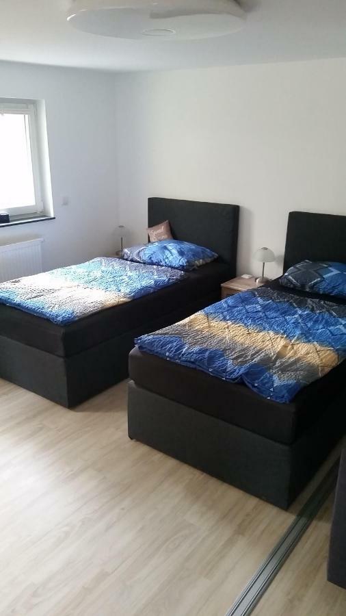 Ferienwohnung Sandra Hockenheim Exteriör bild